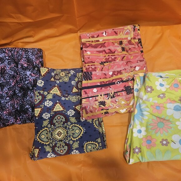 4 pairs of LuLaRoe Leggings- One Size - Picture 1 of 1